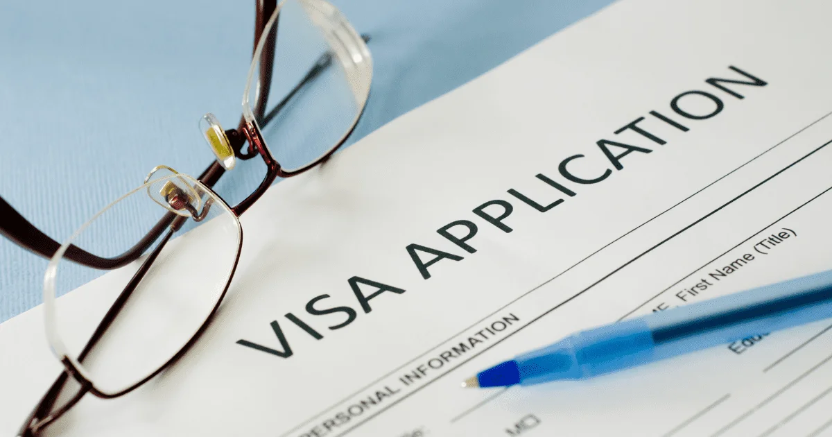 What to Do if You Encounter Issues with Your Visa Application: 4 Ways to Contact the Immigration, Refugees and Citizenship Canada (IRCC)